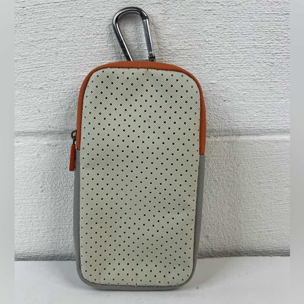 Thirty-one clip on tech pouch